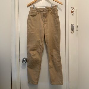 Brand New Hollister High rise Pantalon mom stretch khaki pants 3 Reg 26 waist